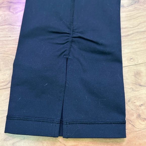 Lululemon Crops - Picture 2 of 6